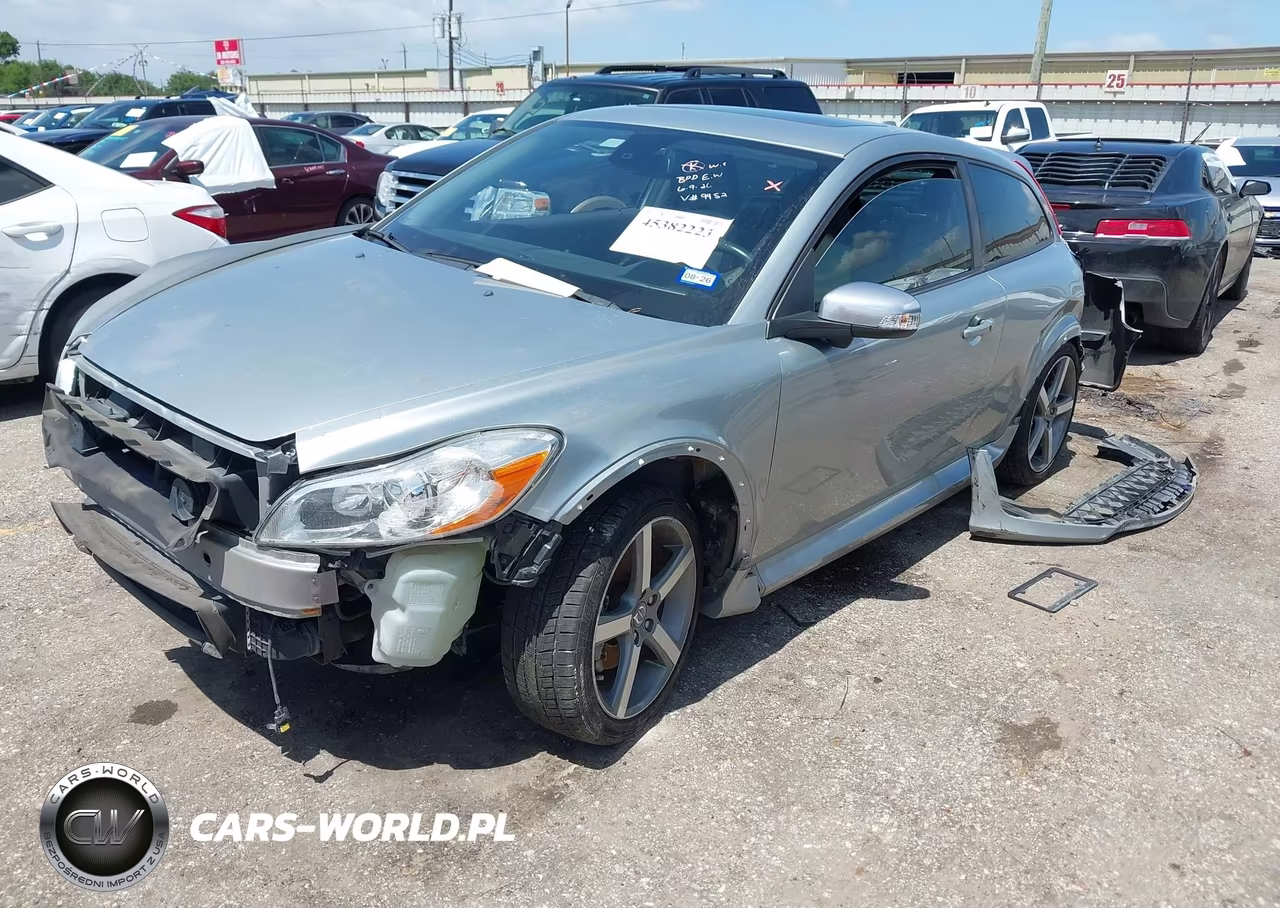 2011 Volvo C30 R-Design-T5-T5 (Retail Only) VIN:YV1672MK6B2209452 - 2