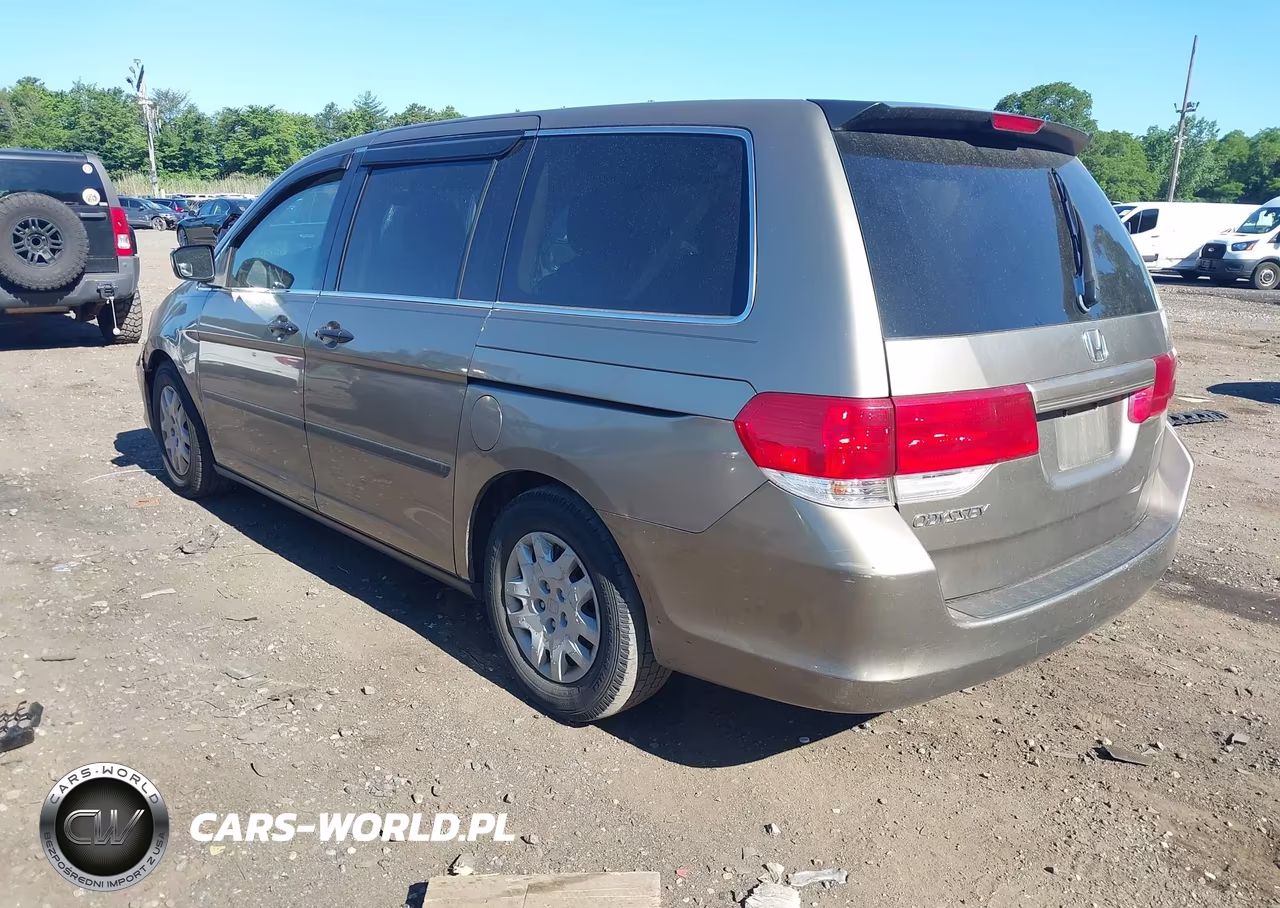 2008 Honda Odyssey Lx VIN:5FNRL38228B055682 - 3