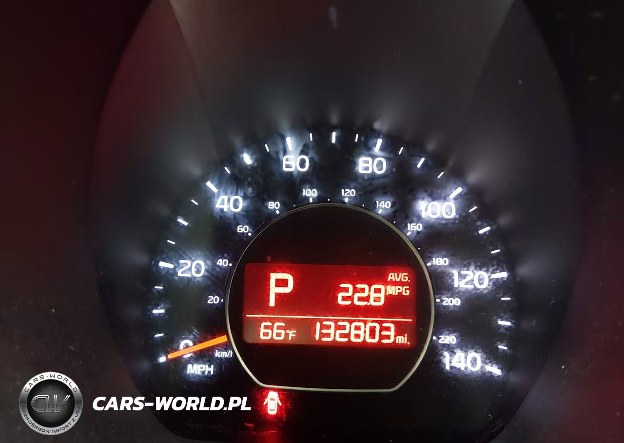 2017 Kia Soul + VIN:KNDJP3A50H7502621 - 12
