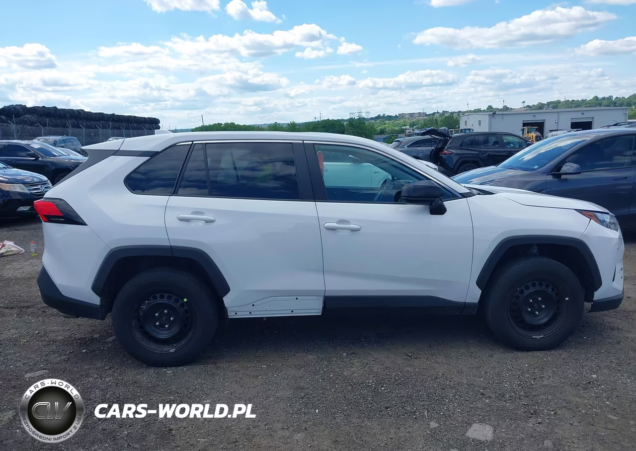 2025 Toyota Rav4 Le VIN:2T3F1RFV1SW496228 - 13