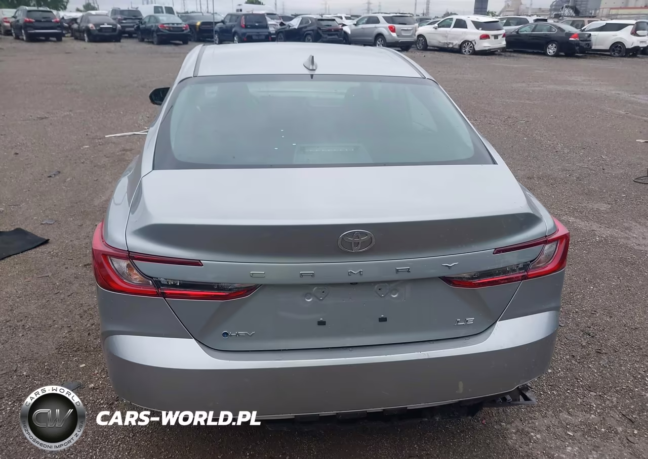 2025 Toyota Camry Le VIN:4T1DAACK9SU034995 - 16