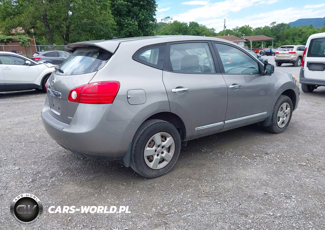 2011 Nissan Rogue S VIN:JN8AS5MV2BW680957 - 4
