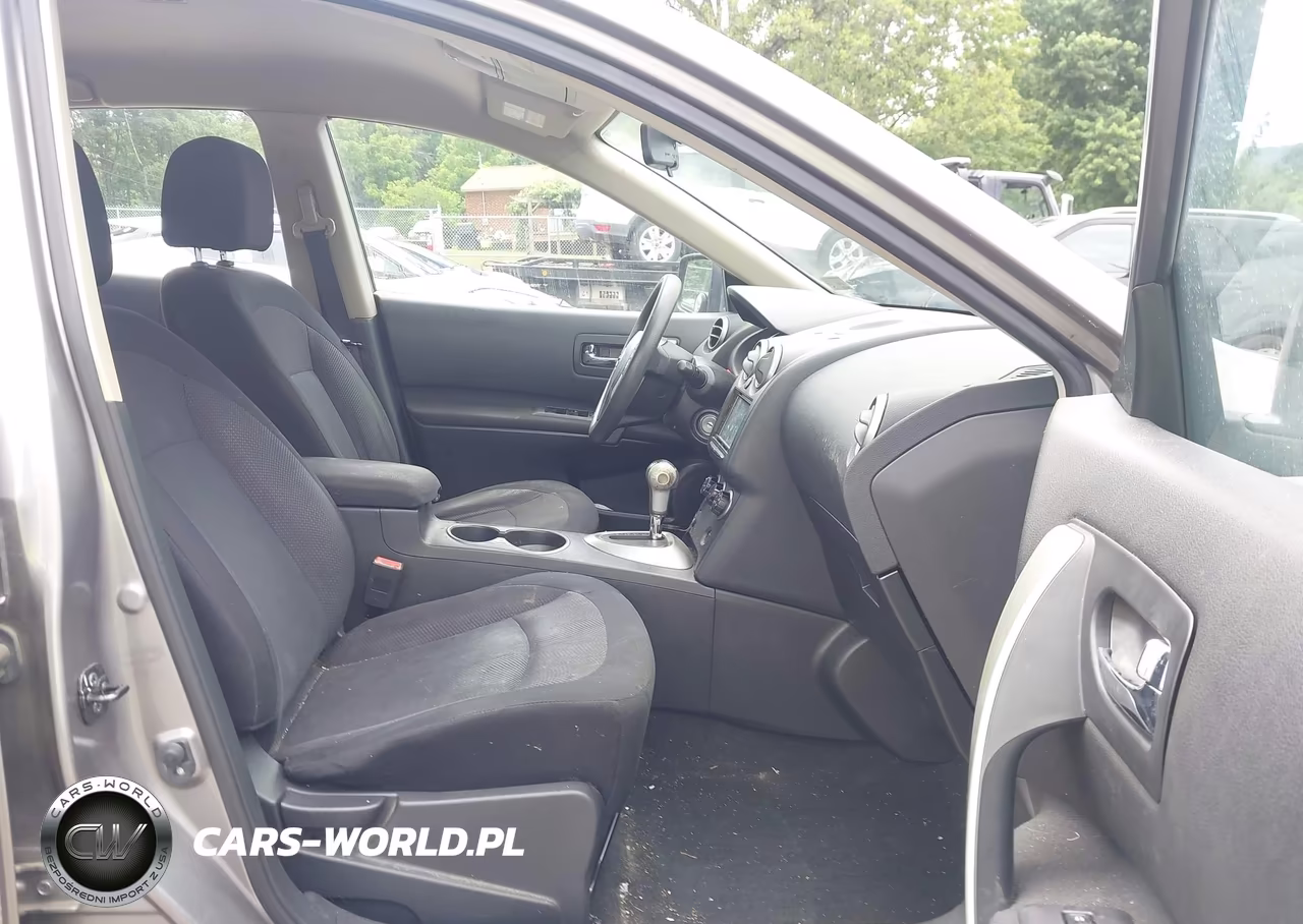 2011 Nissan Rogue S VIN:JN8AS5MV2BW680957 - 5