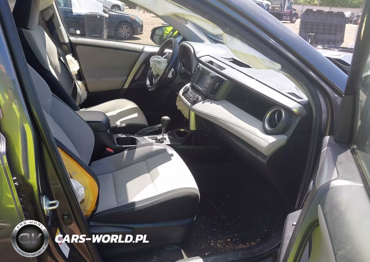 2017 Toyota Rav4 Xle VIN:JTMRFREV2HD201501 - 5