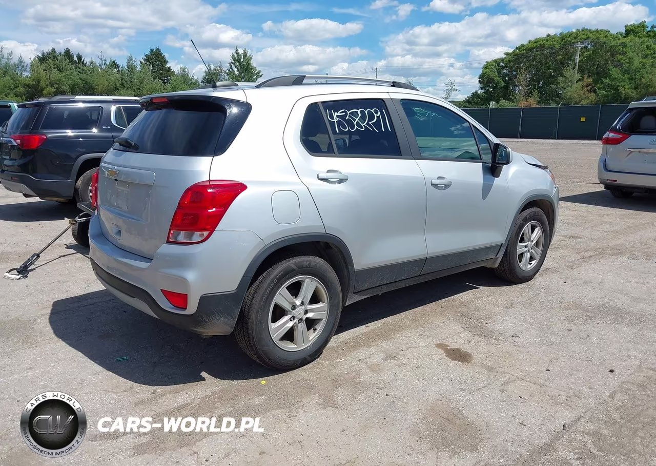 2021 Chevrolet Trax Fwd Lt VIN:KL7CJLSB3MB330443 - 4