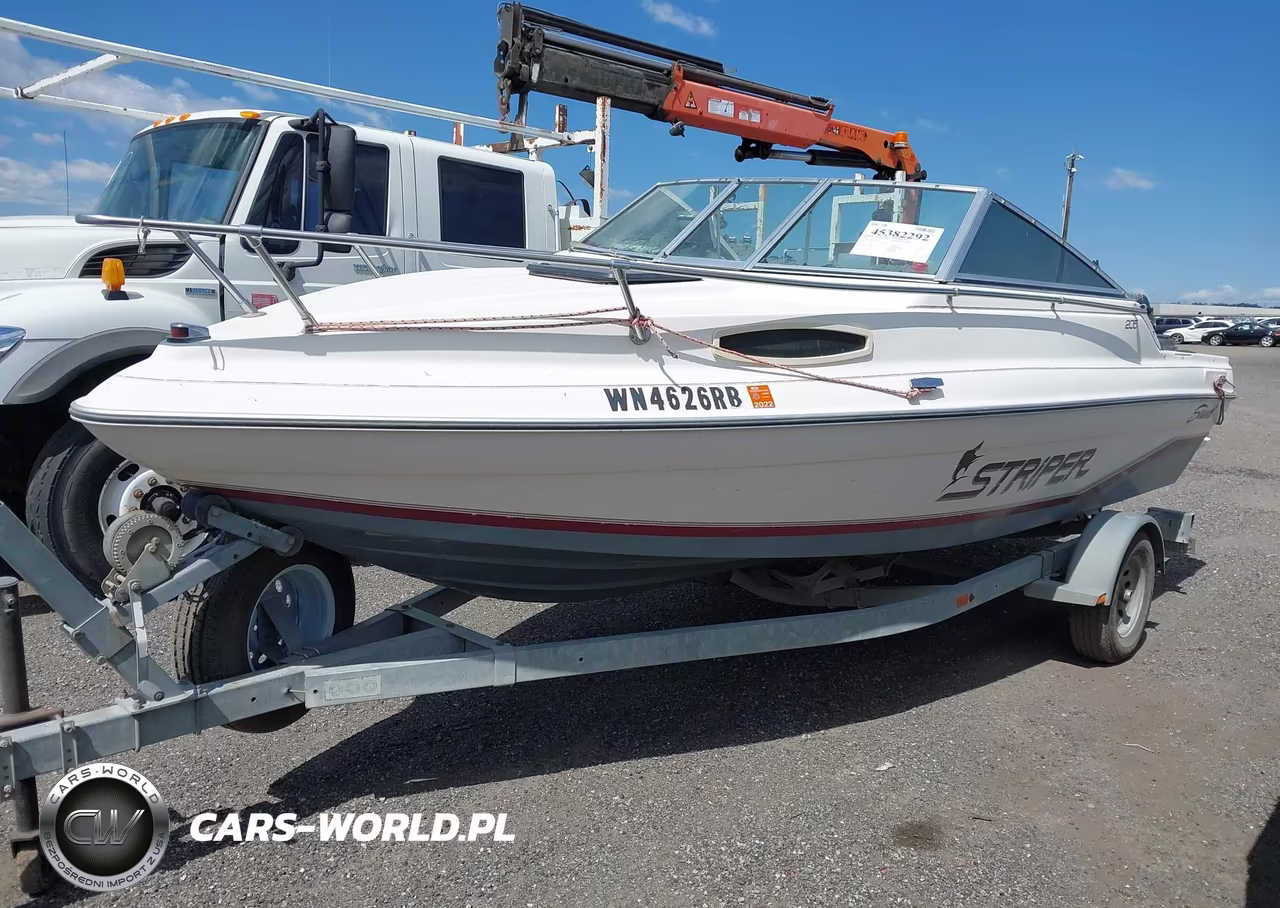 1992 * Cuddy Motor Boat VIN:BRCH027AH192 - 2