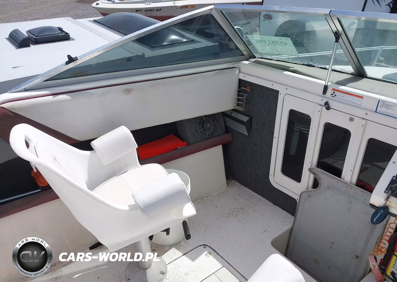 1992 * Cuddy Motor Boat VIN:BRCH027AH192 - 5