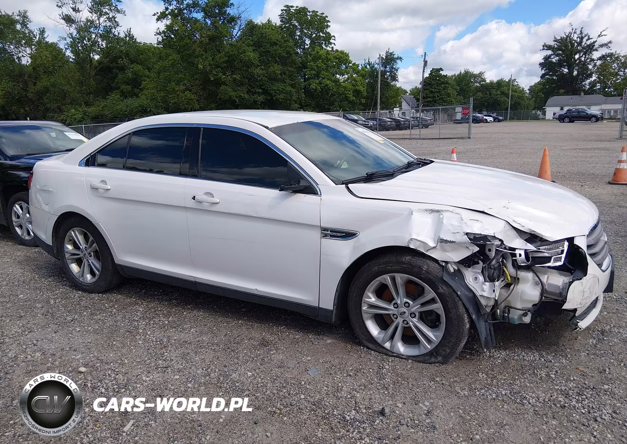 2015 Ford Taurus Sel VIN:1FAHP2E9XFG111890 - 13