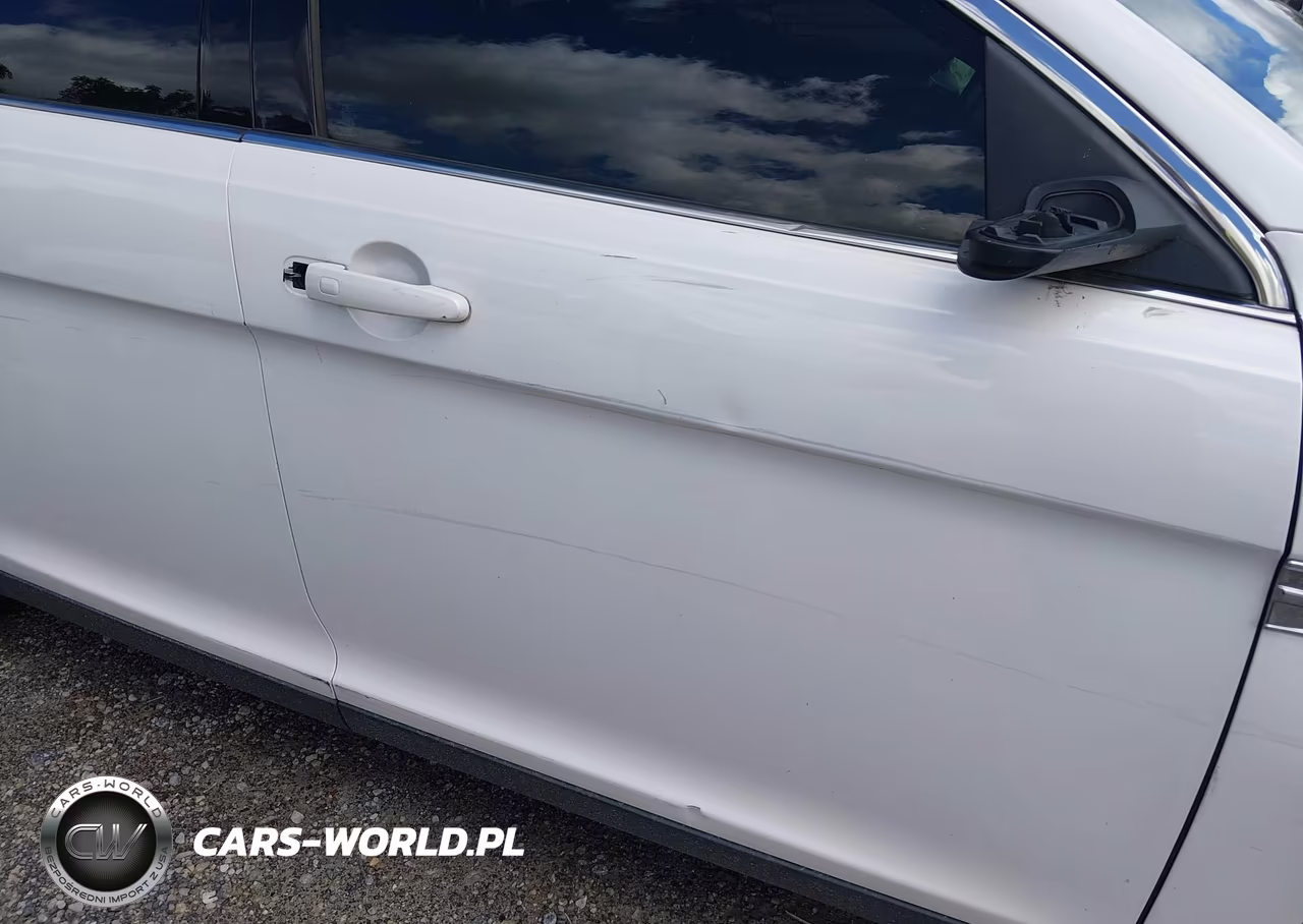 2015 Ford Taurus Sel VIN:1FAHP2E9XFG111890 - 18