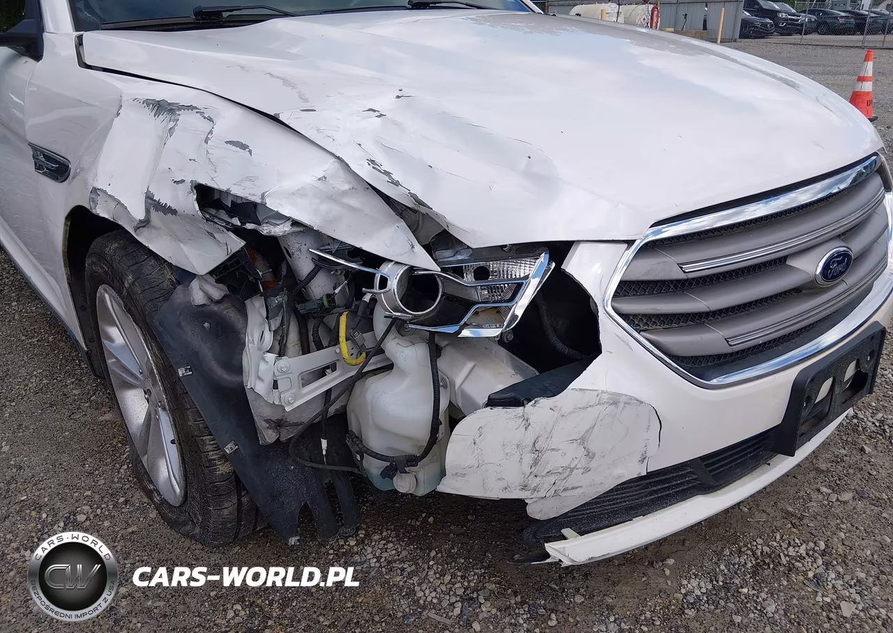 2015 Ford Taurus Sel VIN:1FAHP2E9XFG111890 - 6