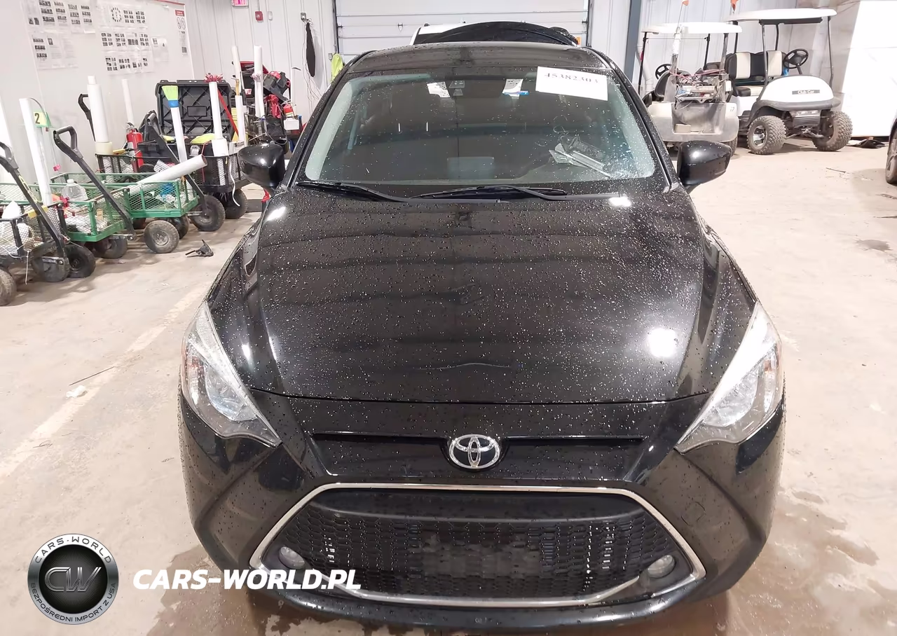 2019 Toyota Yaris Le VIN:3MYDLBYV3KY513550 - 12