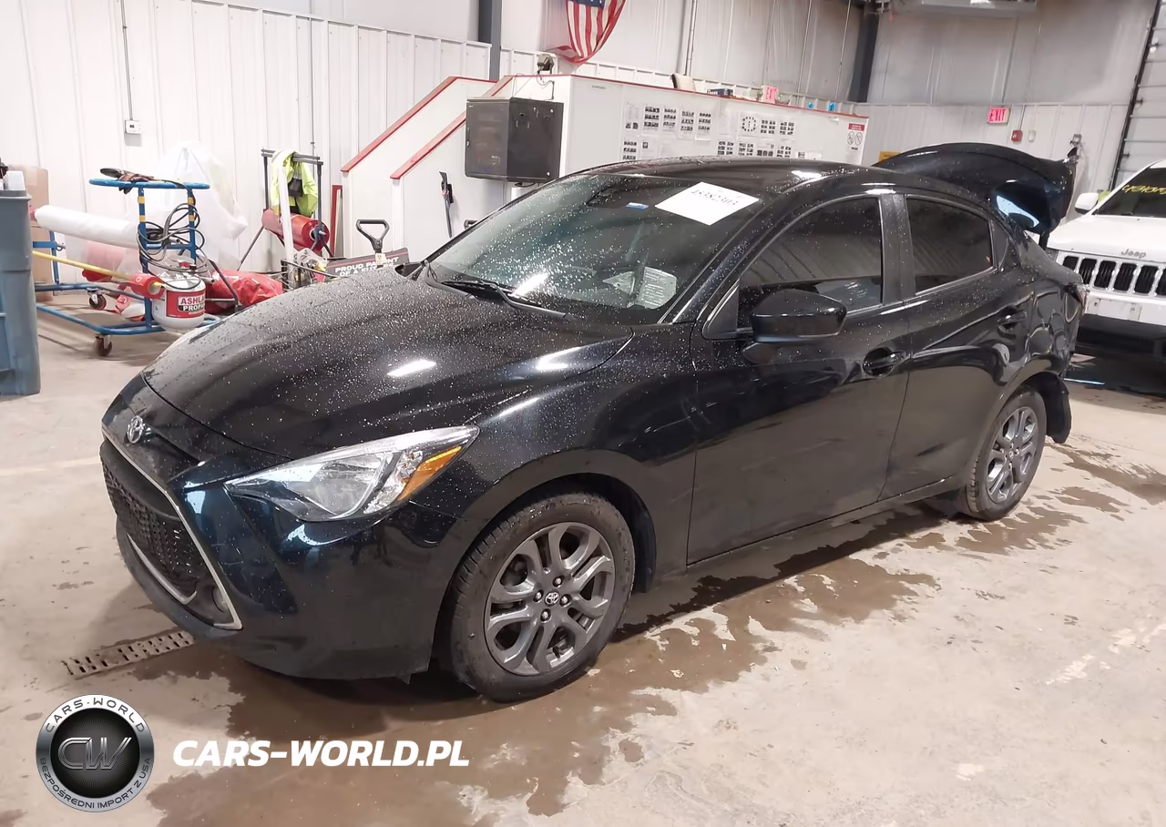 2019 Toyota Yaris Le VIN:3MYDLBYV3KY513550 - 2