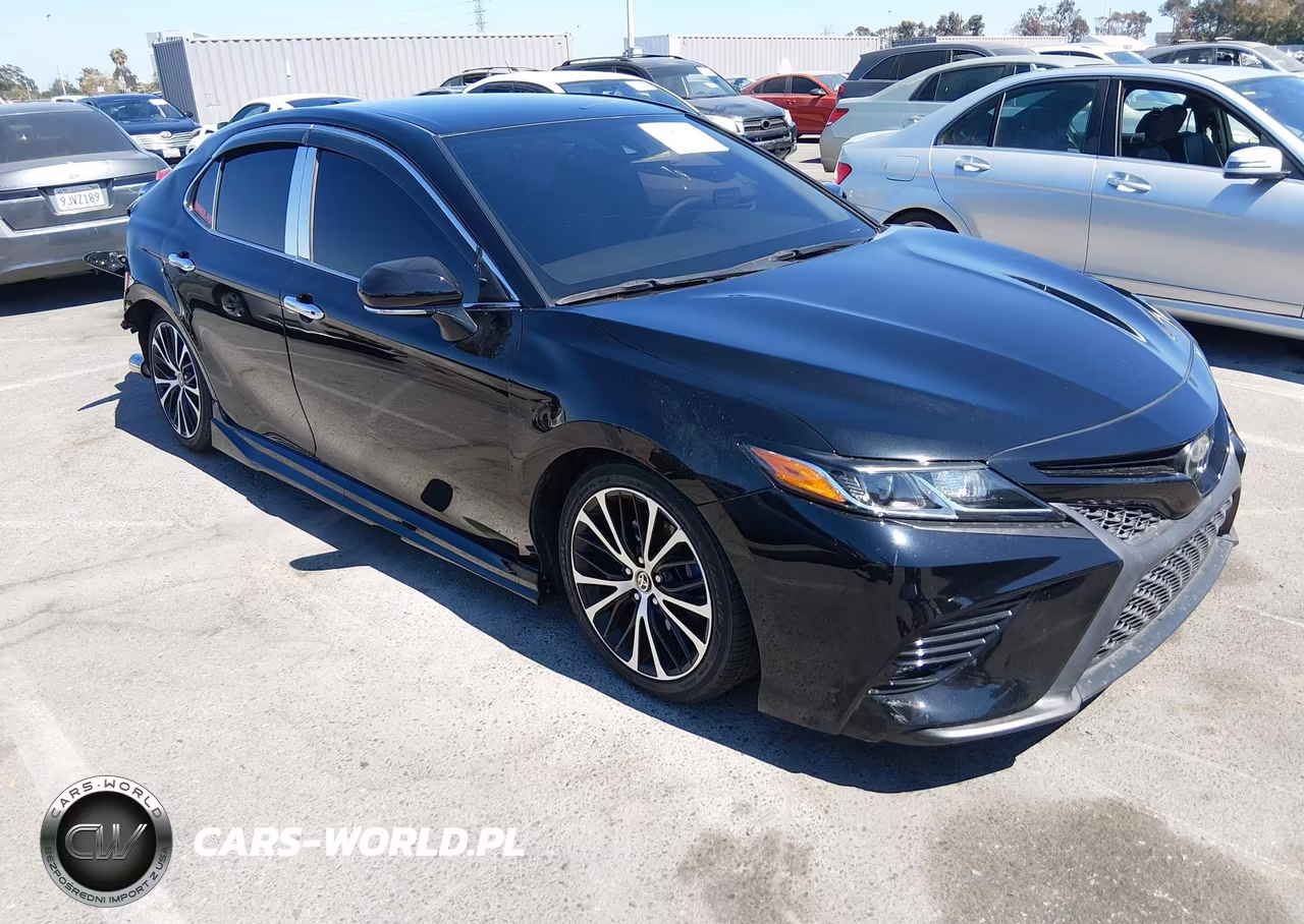 2020 Toyota Camry Se