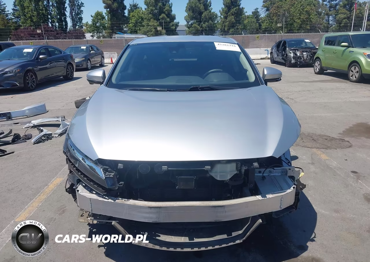 2018 Honda Clarity Plug-In Hybrid VIN:JHMZC5F14JC007270 - 13