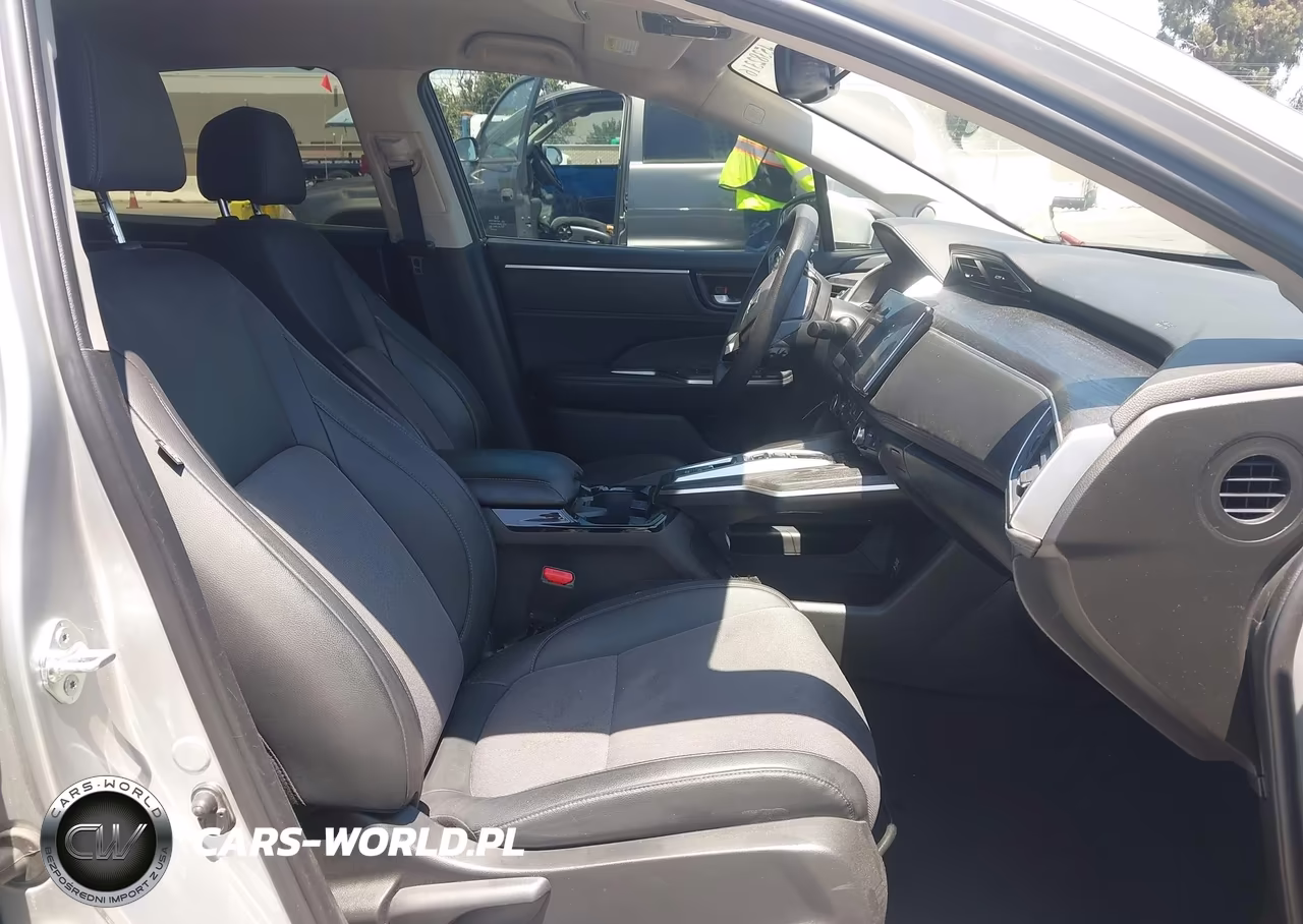 2018 Honda Clarity Plug-In Hybrid VIN:JHMZC5F14JC007270 - 5