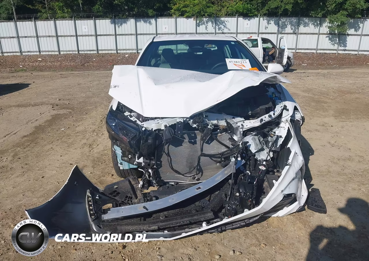 2025 Toyota Camry Se VIN:4T1DAACK7SU595096 - 13