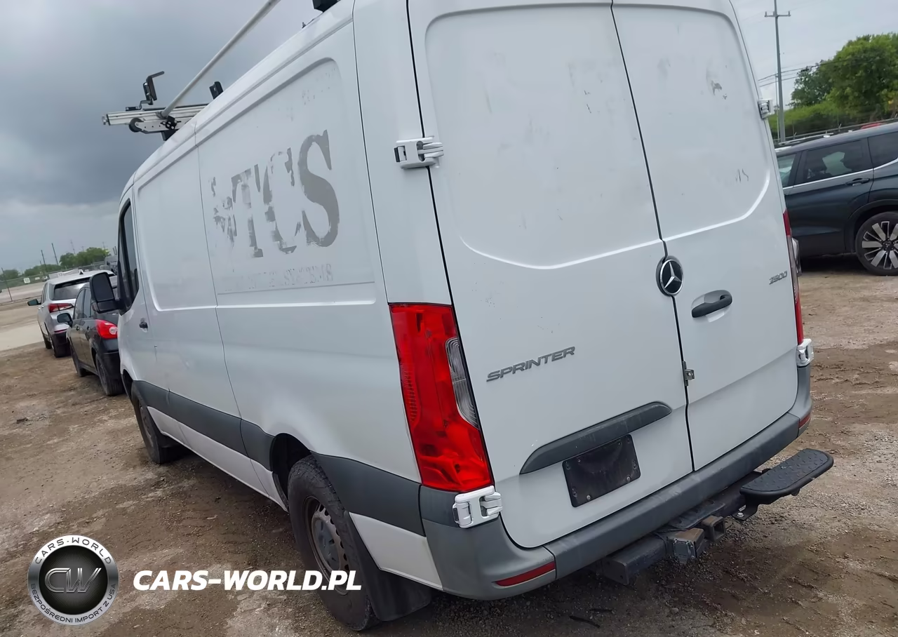 2021 Mercedes-Benz Sprinter 2500 Standard Roof V6 VIN:W1Y4EBHY9MT077233 - 3
