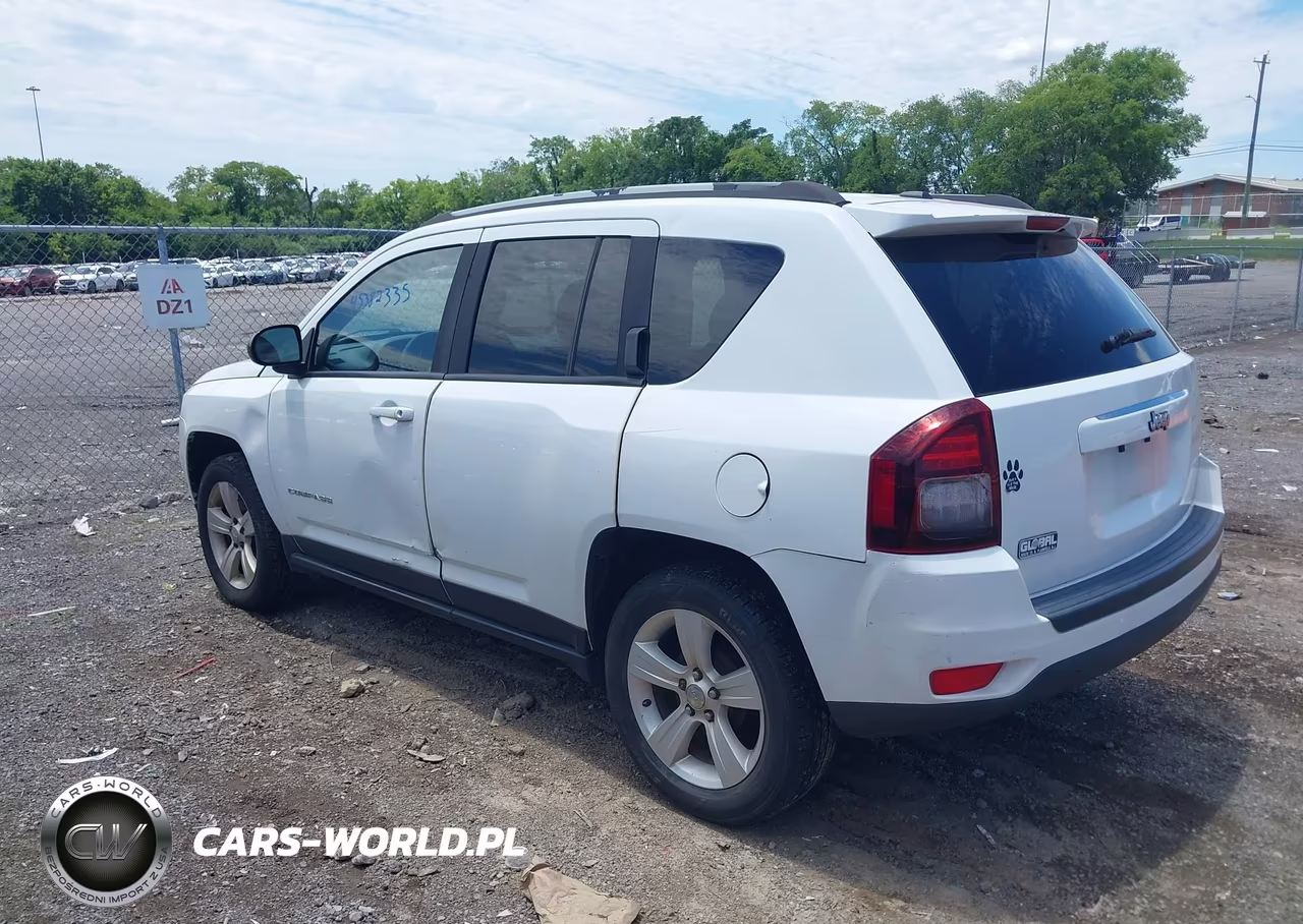 2016 Jeep Compass Sport VIN:1C4NJCBA6GD742755 - 3