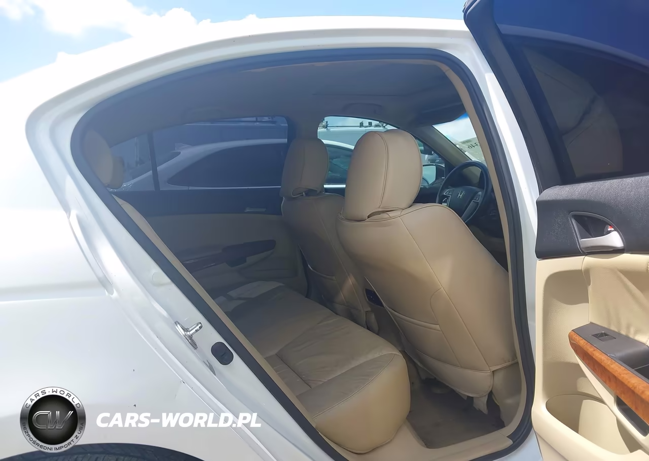 2011 Honda Accord 2.4 Ex-L VIN:1HGCP2F80BA102561 - 8