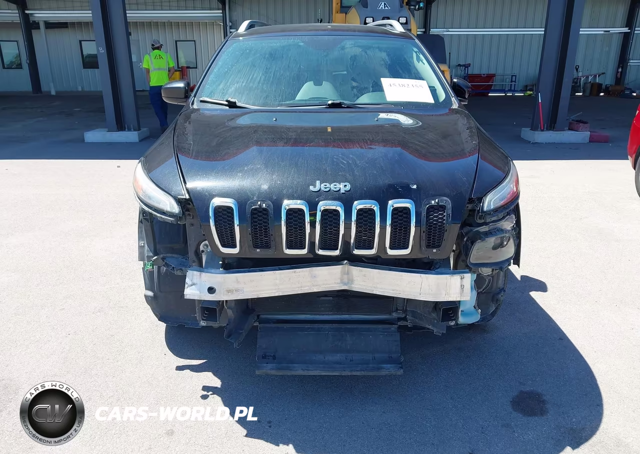 2015 Jeep Cherokee Latitude VIN:1C4PJMCB1FW649327 - 6