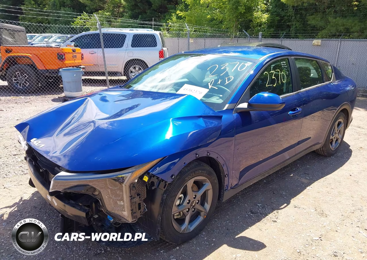 2025 Kia K4 Lxs VIN:3KPFT4DE2SE163757 - 2