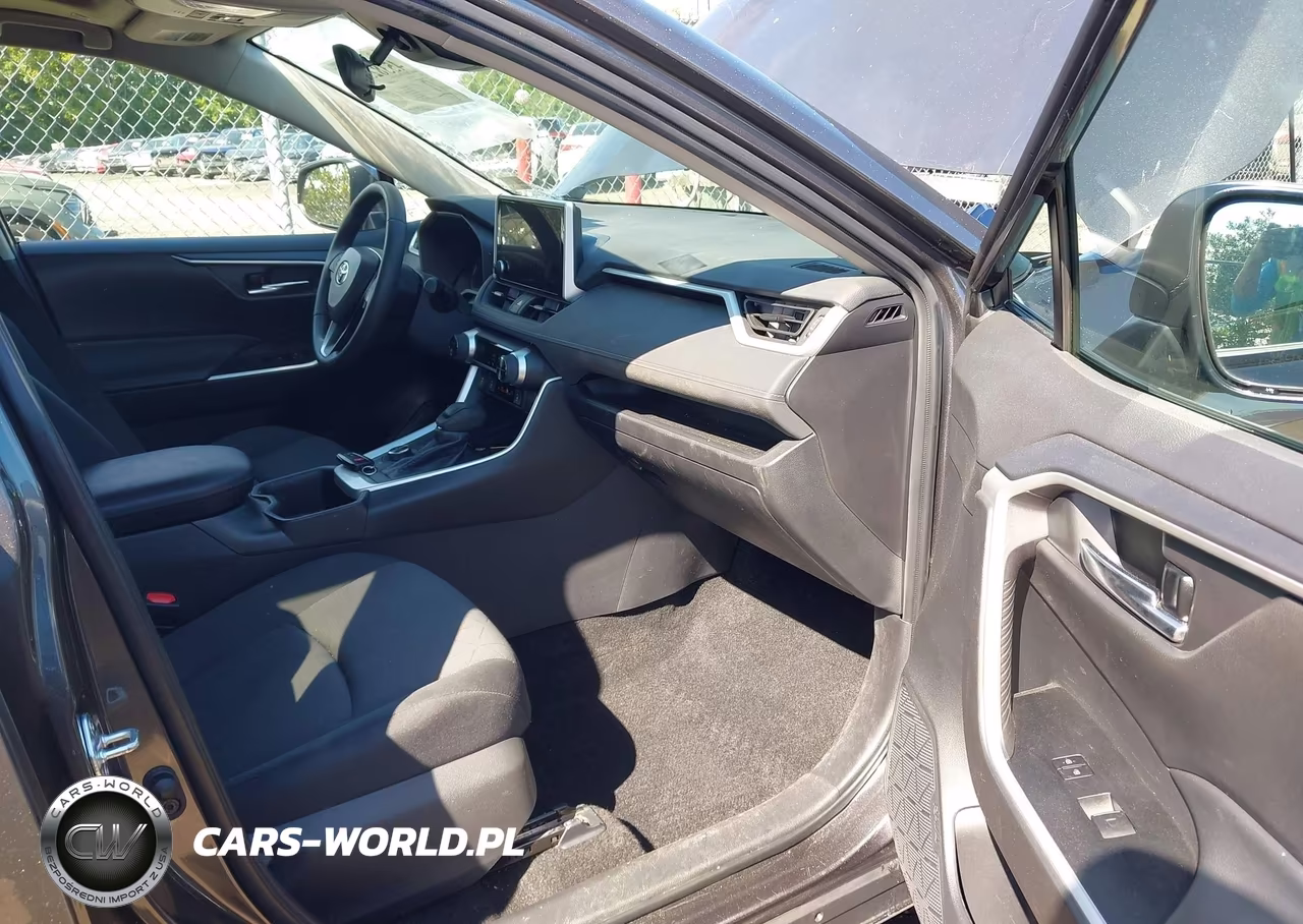 2024 Toyota Rav4 Hybrid Xle VIN:4T3RWRFV8RU145888 - 5