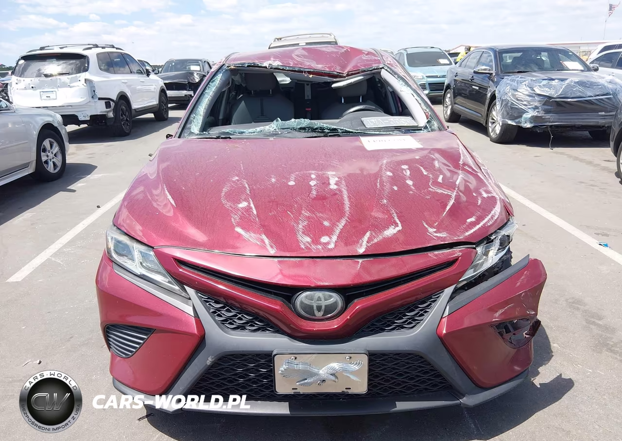 2018 Toyota Camry Se VIN:4T1B11HK4JU665393 - 13