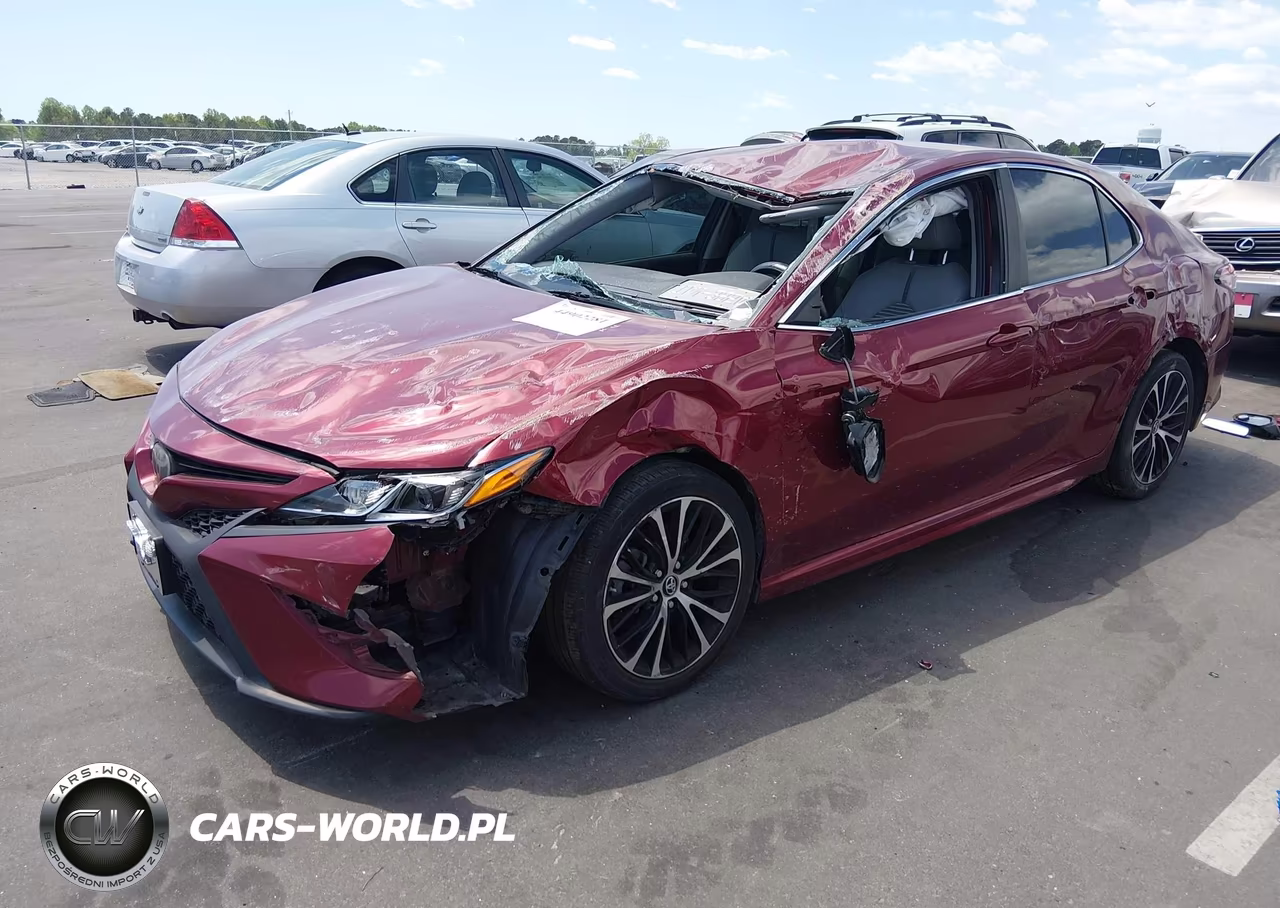 2018 Toyota Camry Se VIN:4T1B11HK4JU665393 - 2