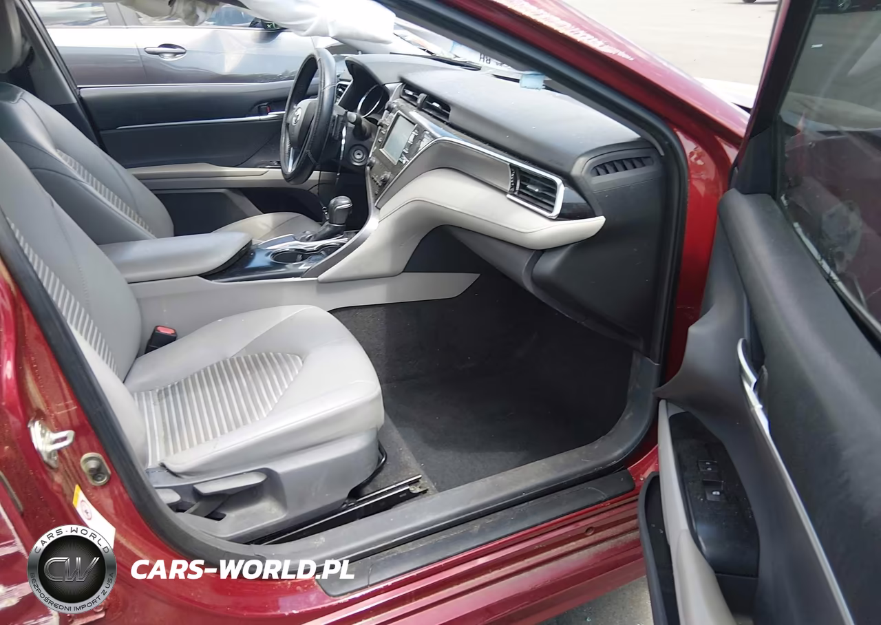 2018 Toyota Camry Se VIN:4T1B11HK4JU665393 - 5