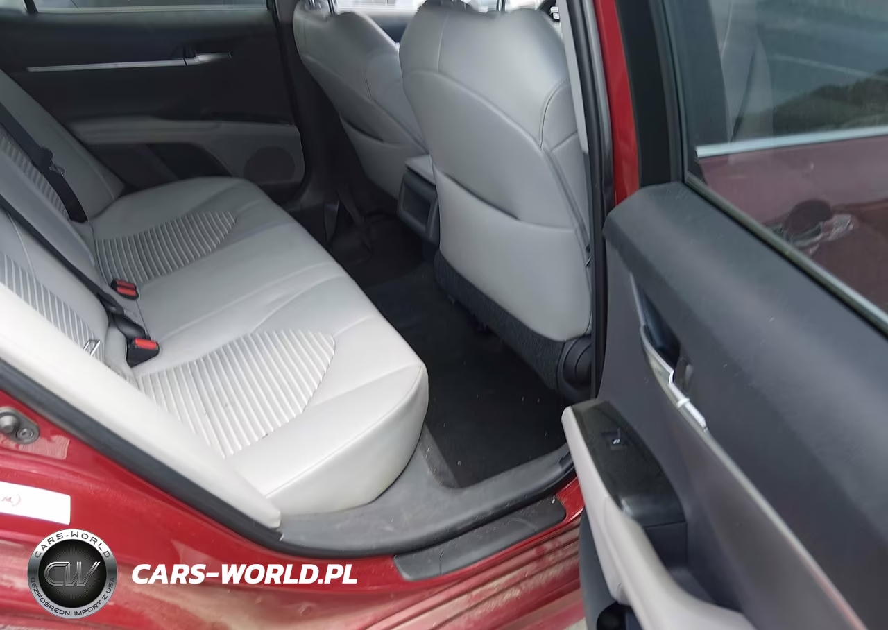 2018 Toyota Camry Se VIN:4T1B11HK4JU665393 - 8