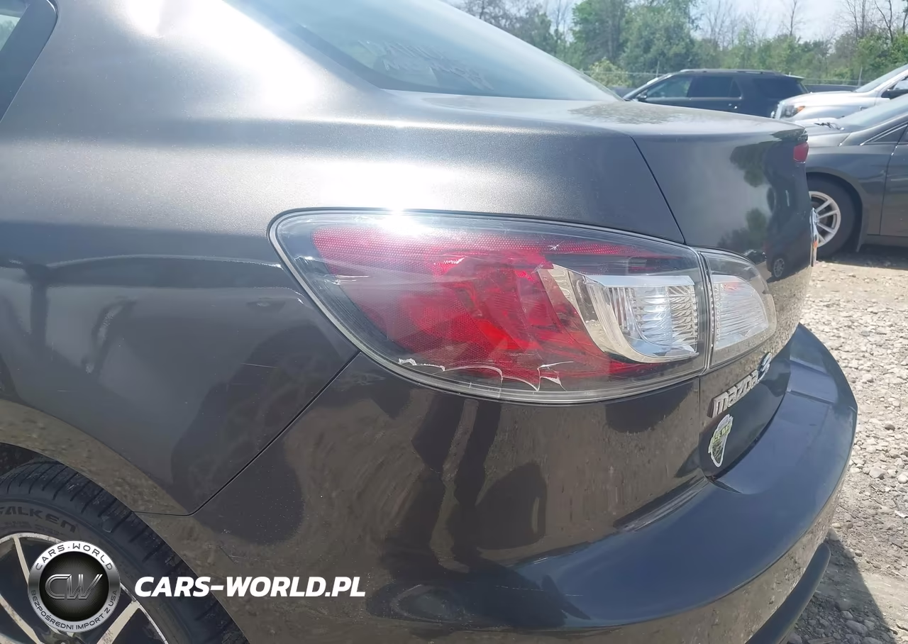 2010 Mazda Mazda3 I Touring VIN:JM1BL1SFXA1121623 - 12