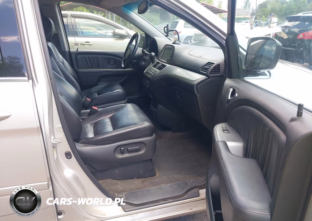 2008 Honda Odyssey Touring VIN:5FNRL38998B090328 - 5