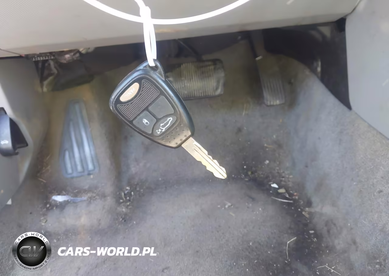 2008 Chrysler Sebring Touring VIN:1C3LC56R08N118477 - 11
