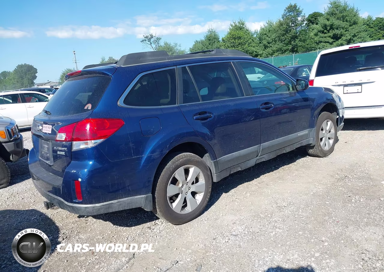 2010 Subaru Outback 2.5I Limited VIN:4S4BRBJC7A3377973 - 4