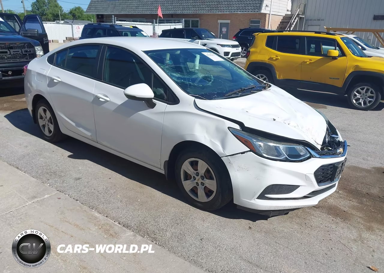 2018 Chevrolet Cruze Ls Auto – zdjęcie 1 z 16