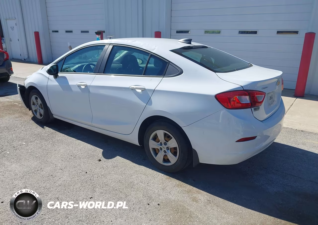 2018 Chevrolet Cruze Ls Auto VIN:1G1BC5SM2J7134975 - 3