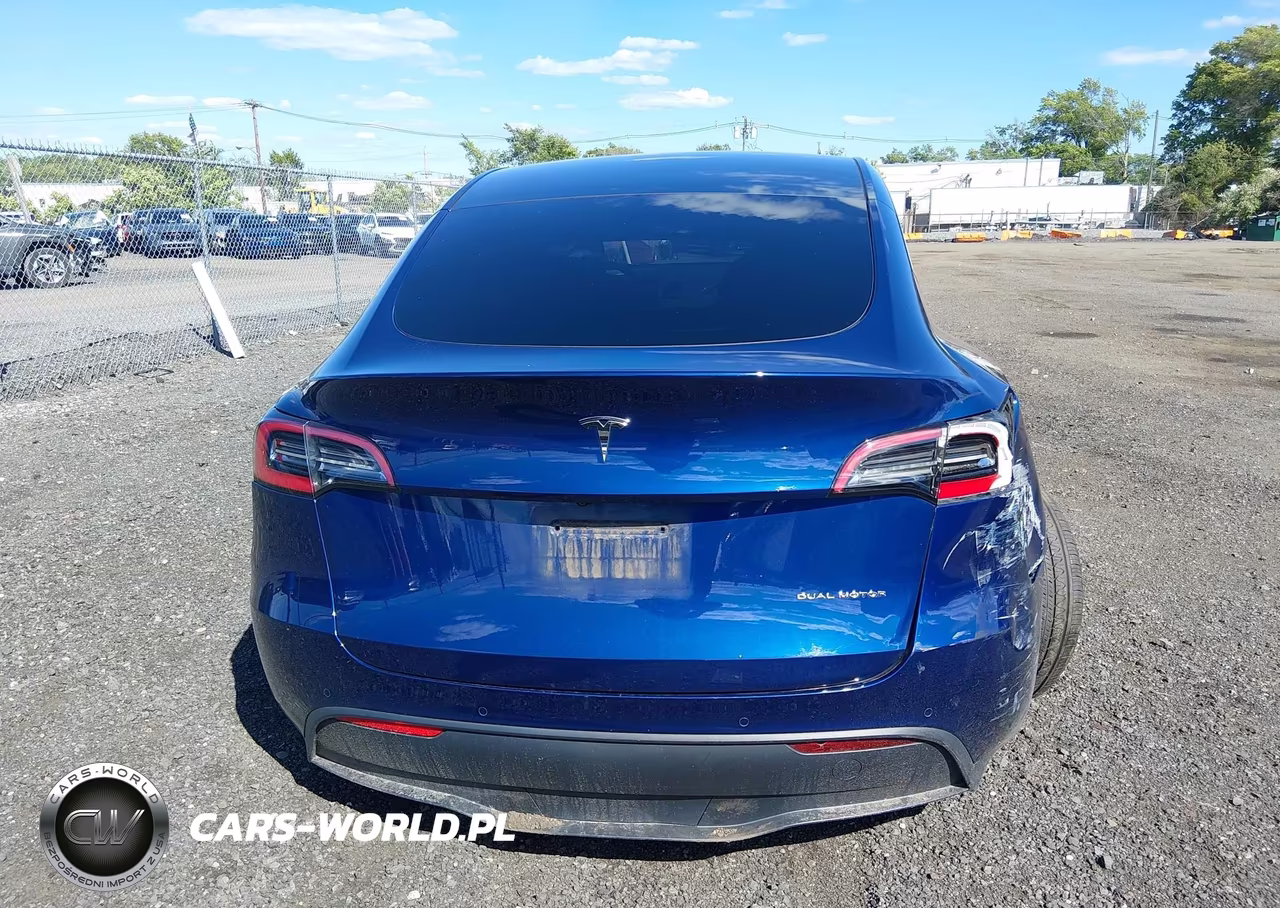 2021 Tesla Model Y Long Range Dual Motor All-Wheel Drive VIN:5YJYGDEE8MF094209 - 16