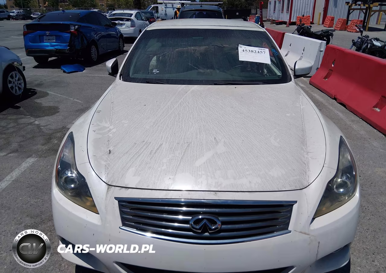 2015 INFINITI Q60 VIN:JN1CV6FE7FM810573 - 12