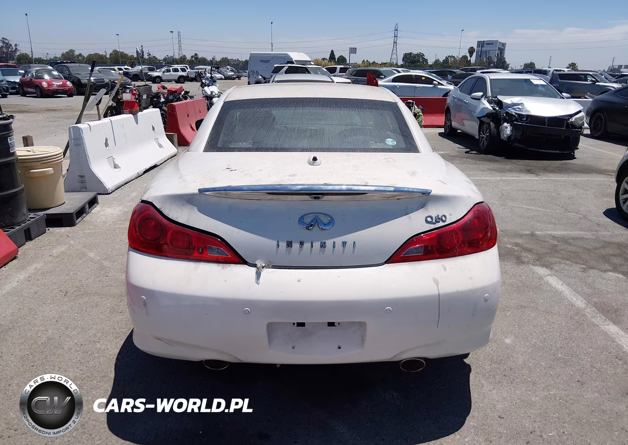 2015 INFINITI Q60 VIN:JN1CV6FE7FM810573 - 16