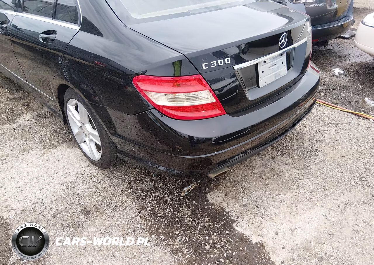 2011 Mercedes-Benz C 300 Luxury 4Matic-Sport 4Matic VIN:WDDGF8BB4BR177049 - 6