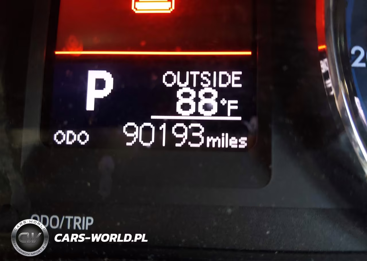 2018 Toyota Corolla Le VIN:5YFBURHE5JP792252 - 15
