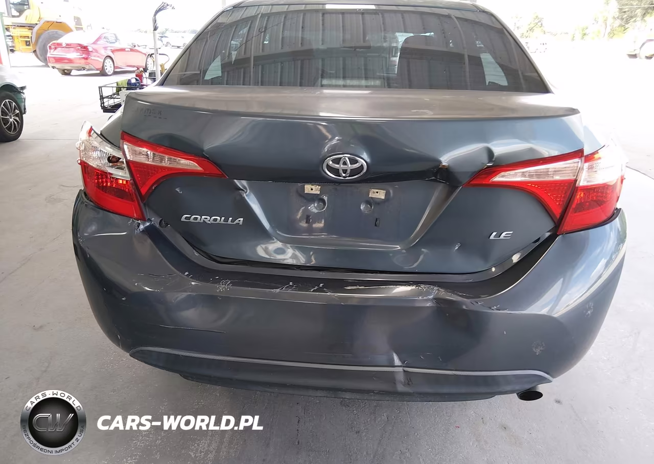 2018 Toyota Corolla Le VIN:5YFBURHE5JP792252 - 16