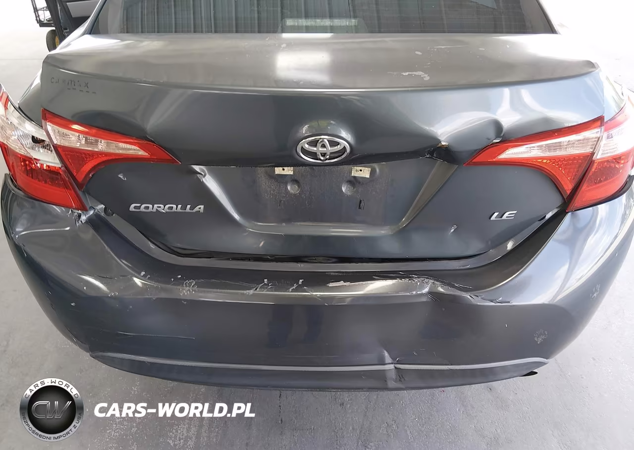 2018 Toyota Corolla Le VIN:5YFBURHE5JP792252 - 6