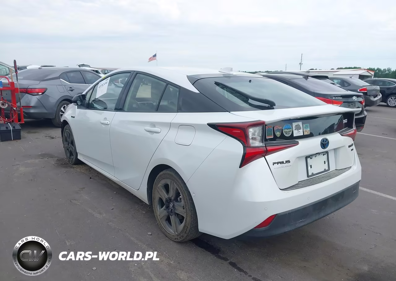 2021 Toyota Prius 2020 Edition VIN:JTDKAMFU4M3128401 - 3