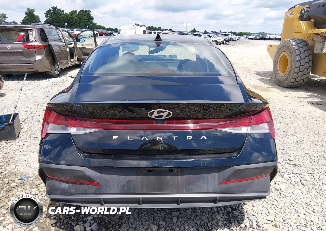2025 Hyundai Elantra Se VIN:KMHLL4DG5SU873611 - 17
