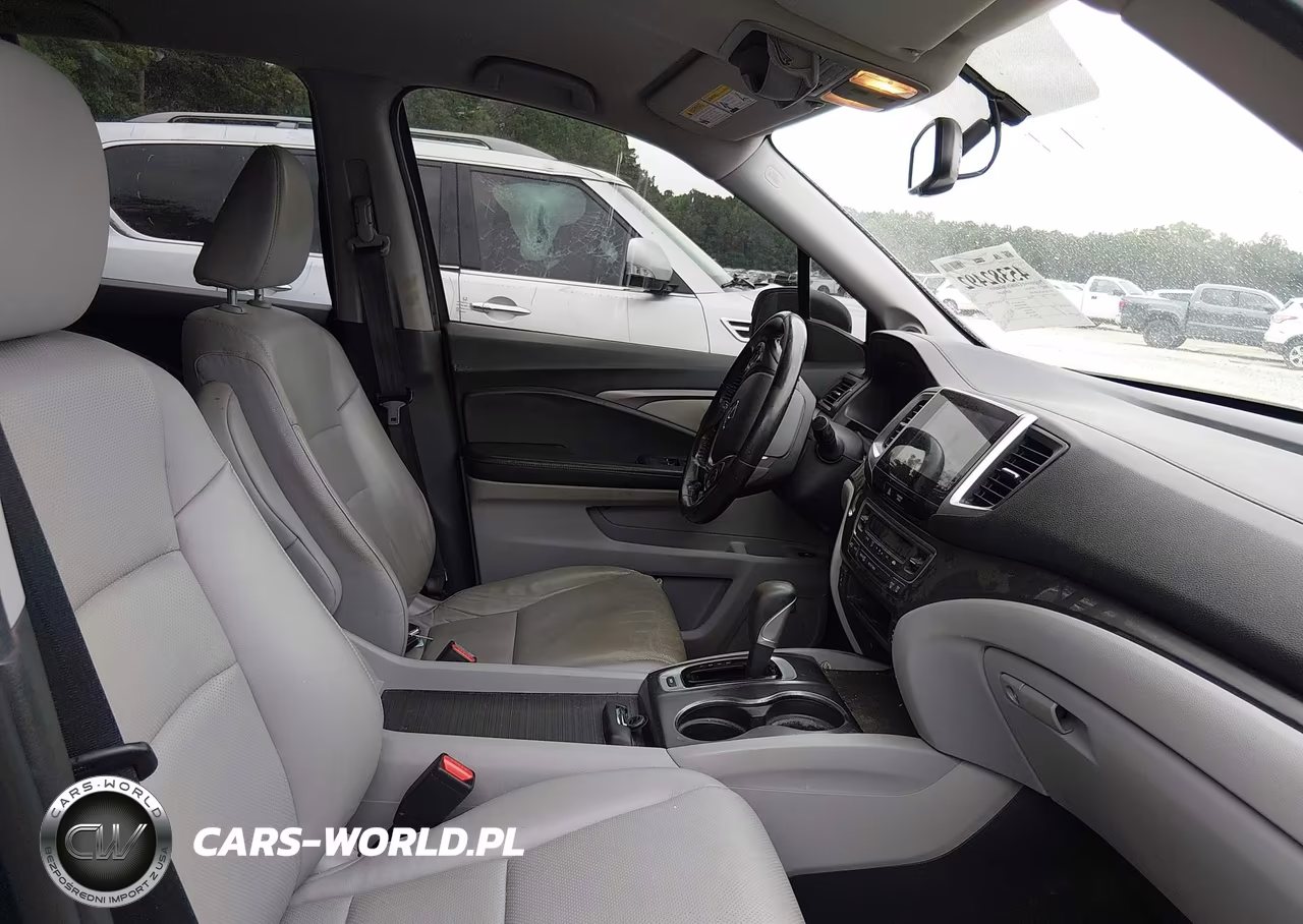 2018 Honda Ridgeline Rtl-T VIN:5FPYK2F62JB001889 - 5