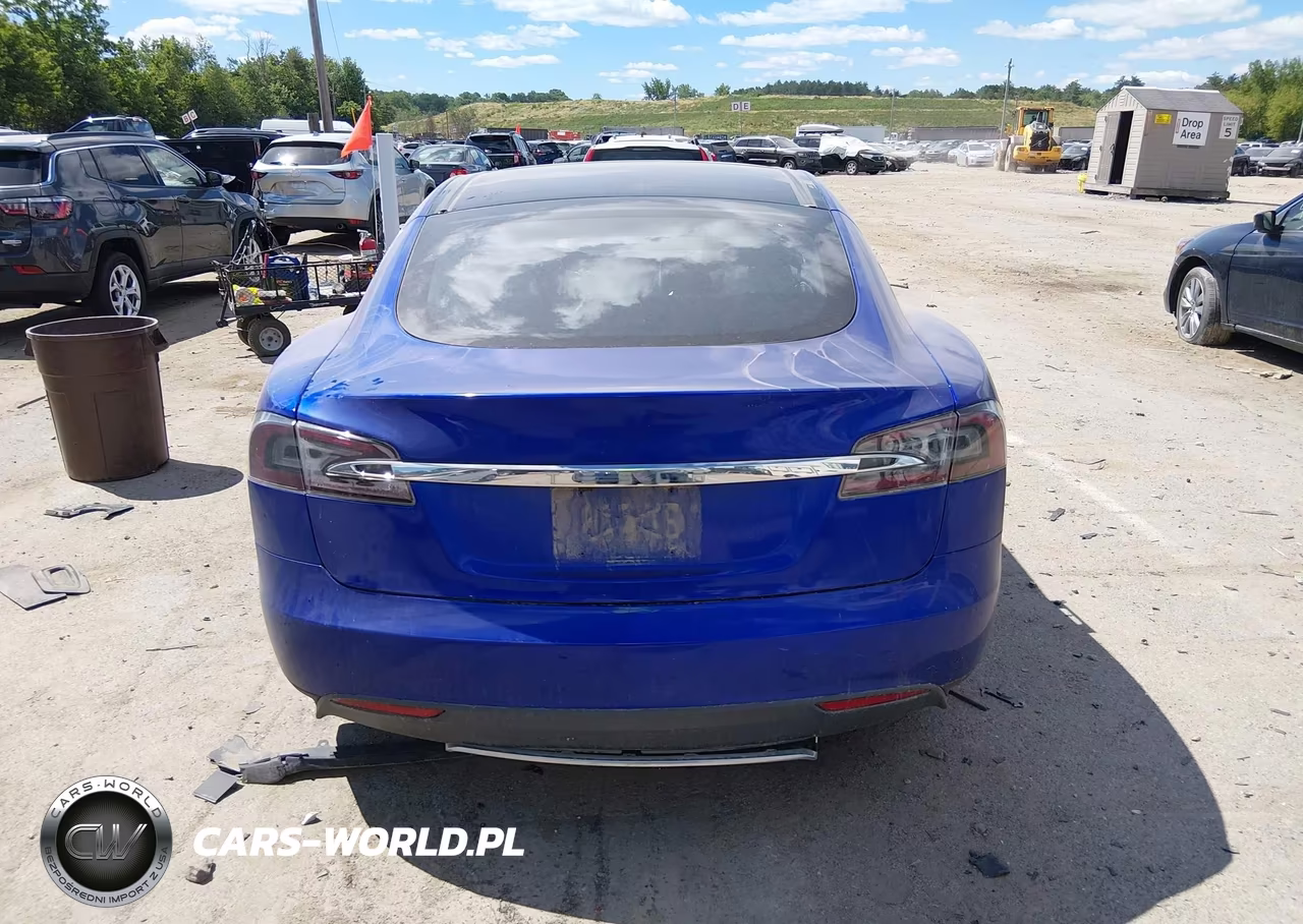 2015 TESLA MODEL S 70 VIN:5YJSA1S29FF096800 - 16