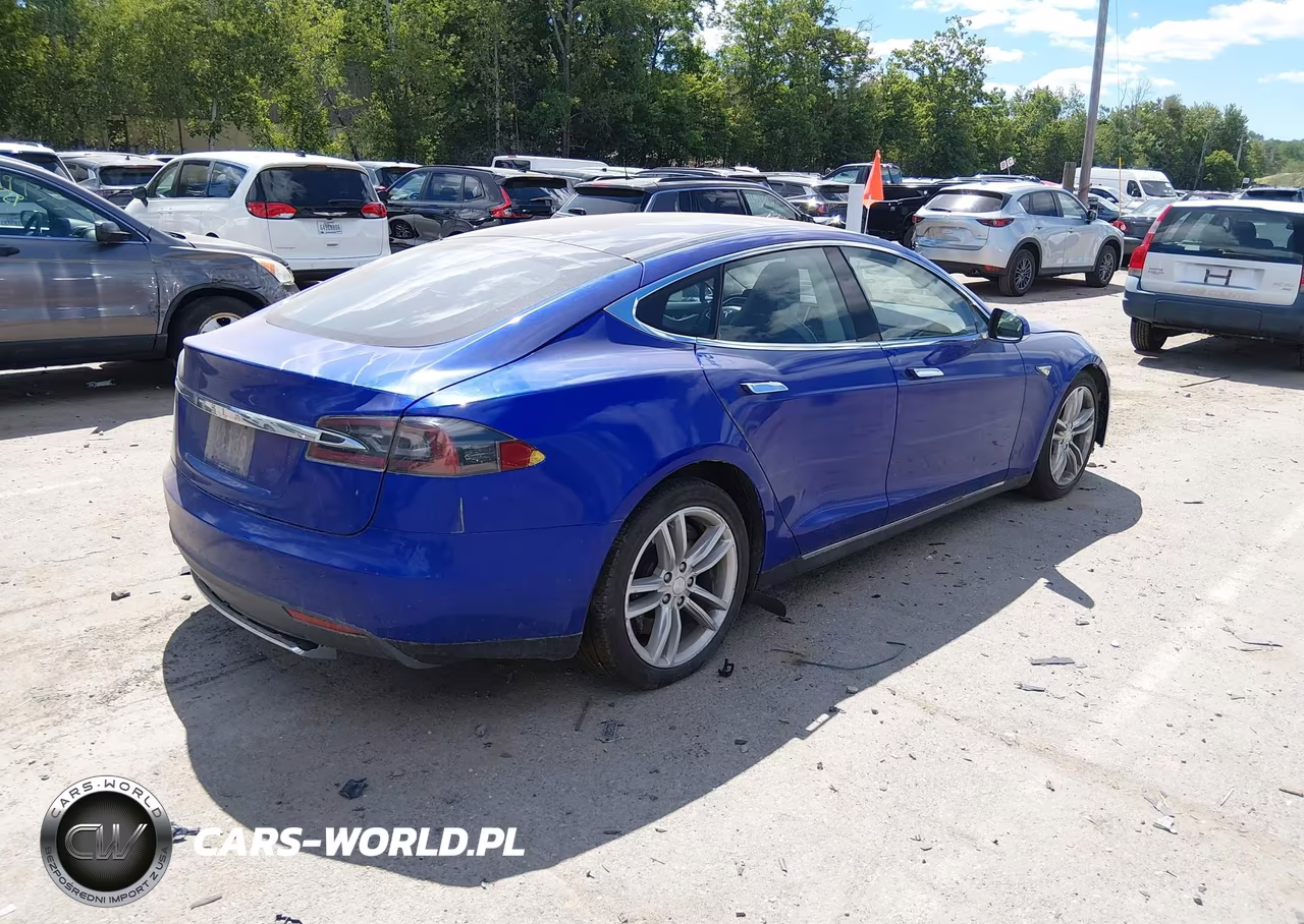 2015 TESLA MODEL S 70 VIN:5YJSA1S29FF096800 - 4
