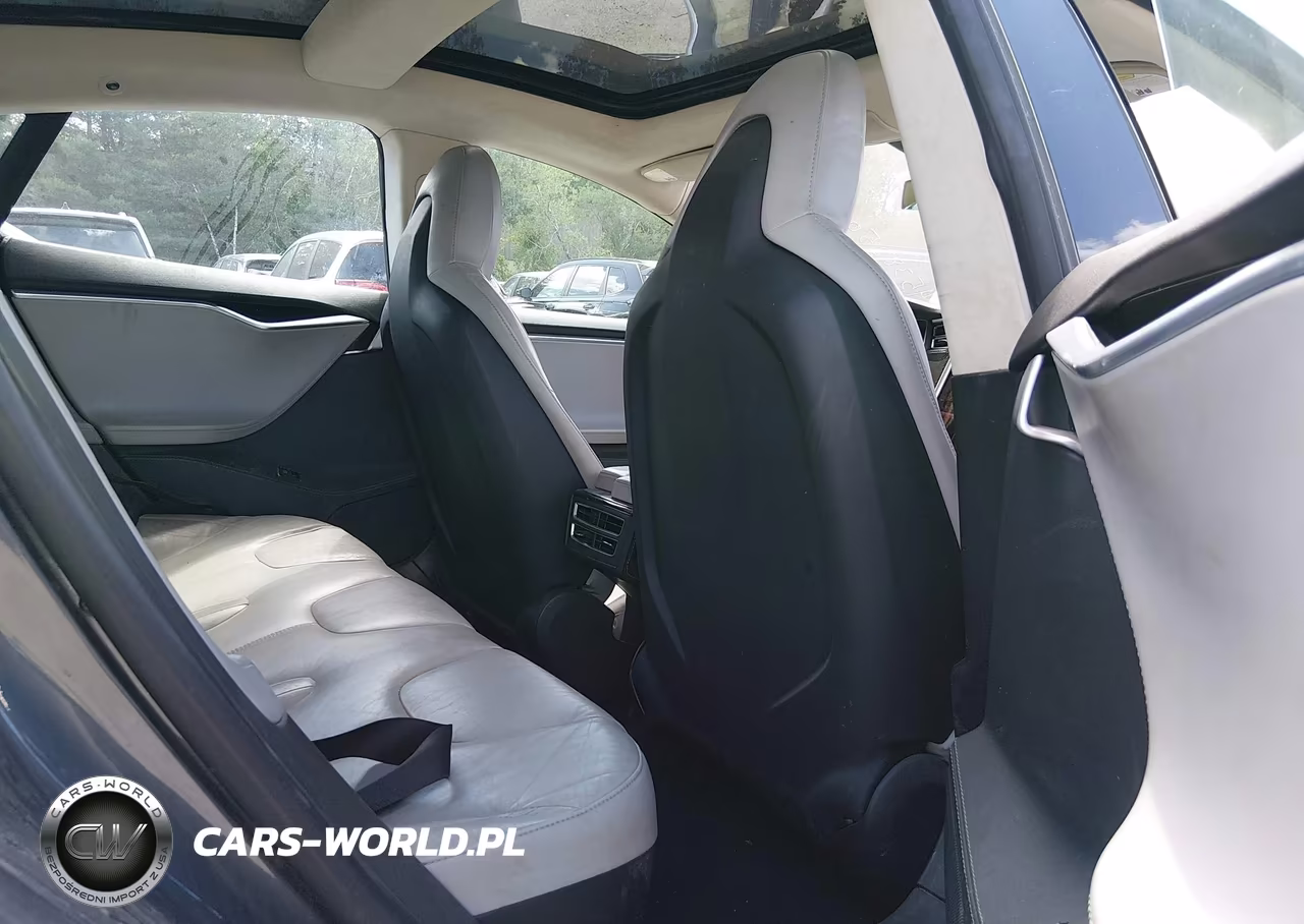 2015 TESLA MODEL S 70 VIN:5YJSA1S29FF096800 - 8