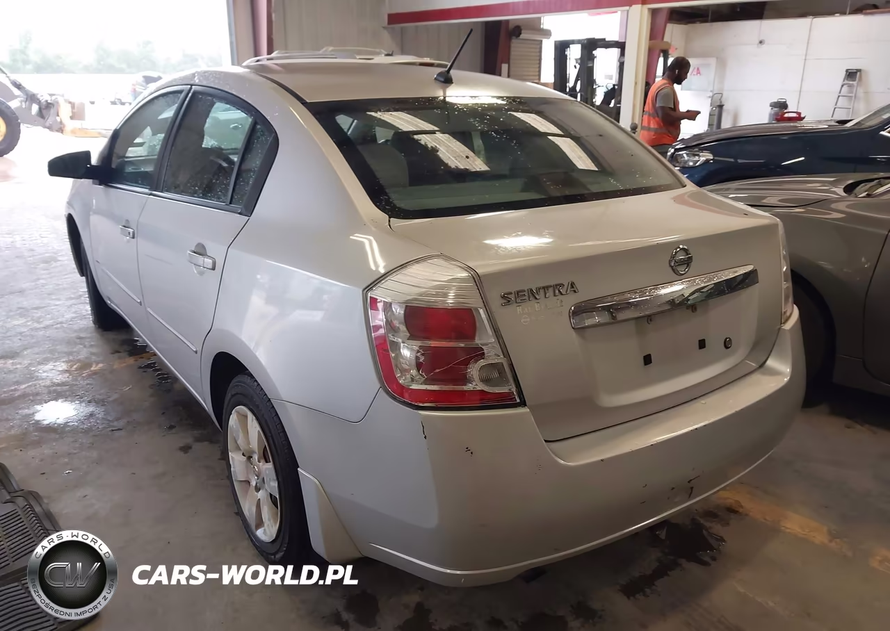 2010 Nissan Sentra 2.0 VIN:3N1AB6AP6AL725235 - 3